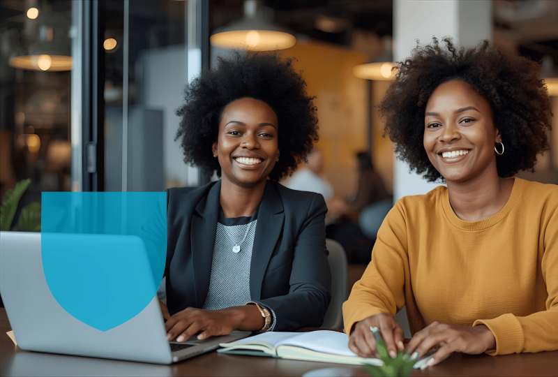 Dirigeante d'entreprise et directrice DAF heureuse de leur prévoyance